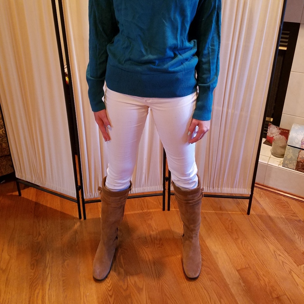 🆕️NWT Daisy Fuentes white stretch denim jeans